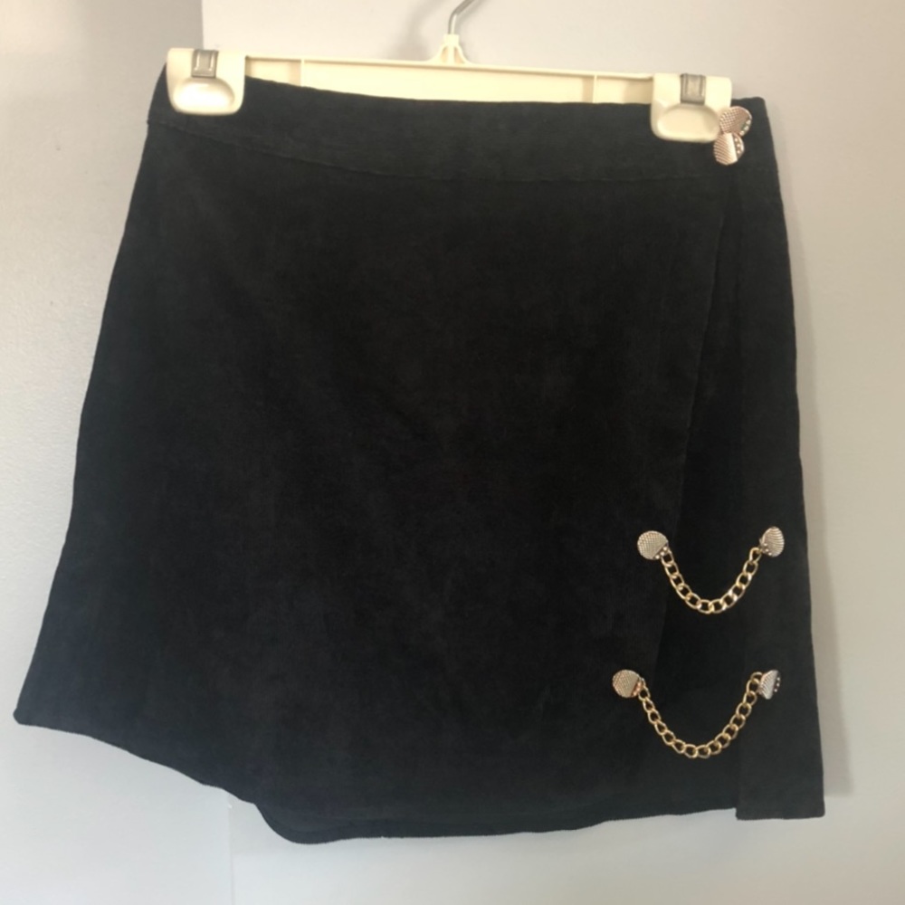Black skirt